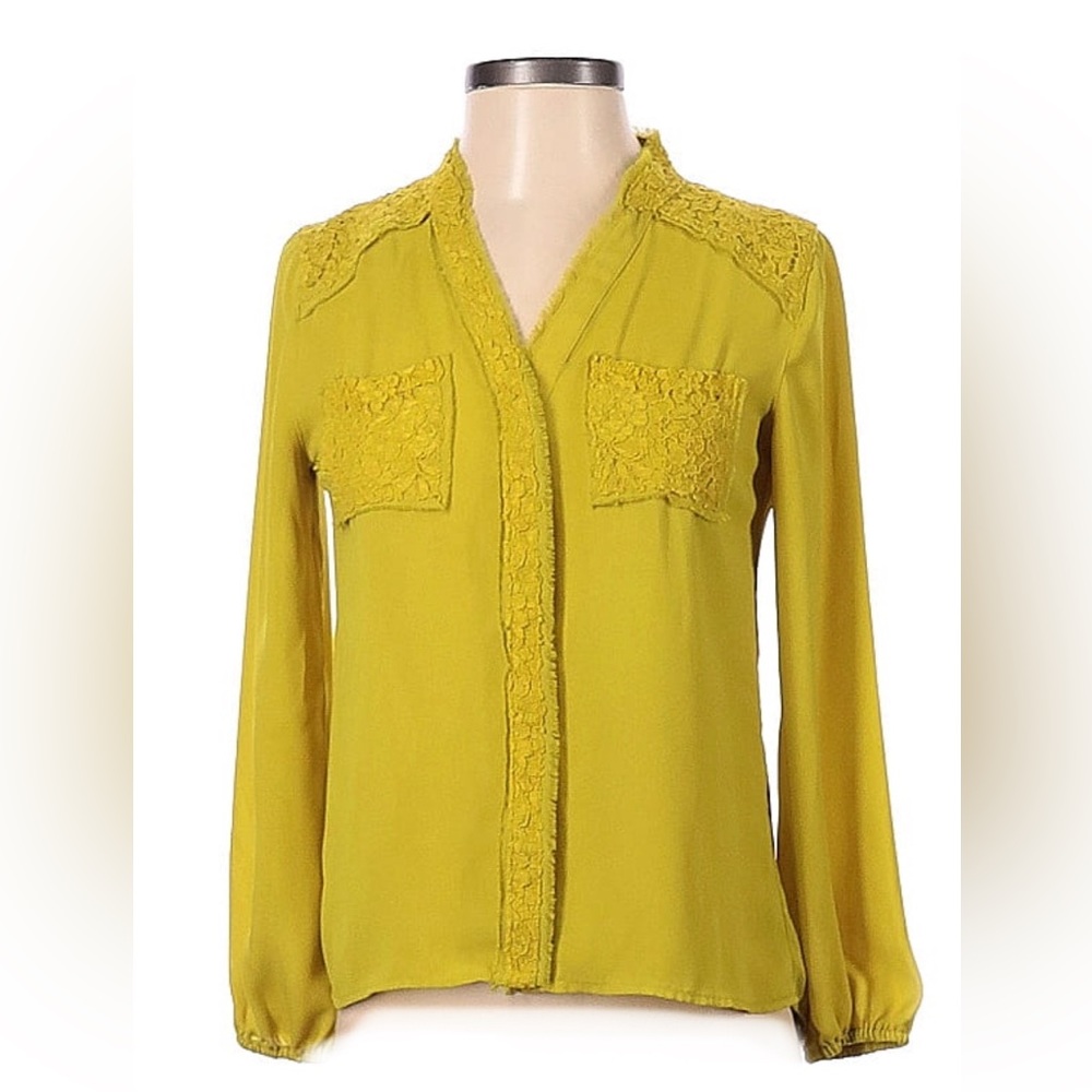 Alfani chartreuse lace blouse, size 4